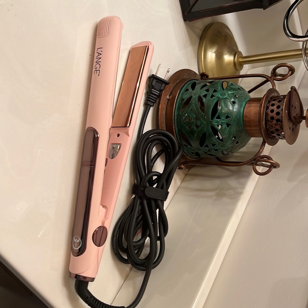 L’ange Le Reve 1” Flat Iron
